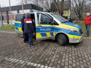 Yellotools Nikolausaktion 2022 Polizeiauto